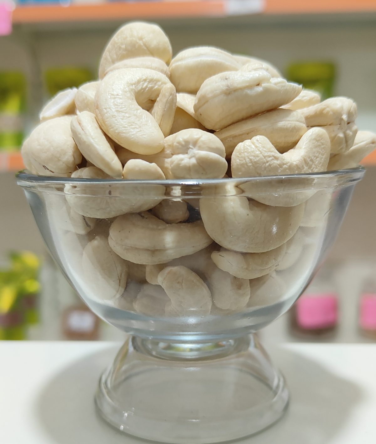 Cashews 320