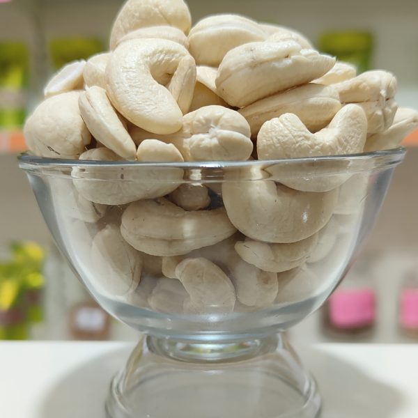 Cashews 320